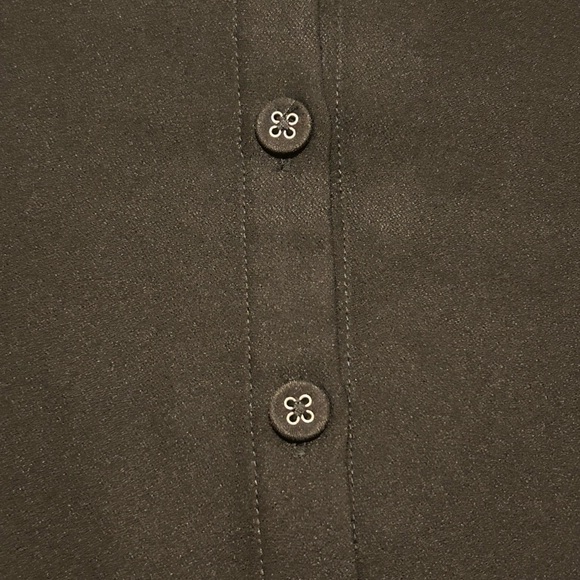 Banana Republic Ruffle-Cuff Button- Back Dress - Size 2P - Picture 11 of 14